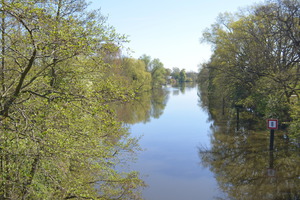 Neuengamme-Dove-Elbe.JPG